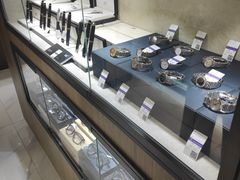 -礼尚往来奢侈品鉴定评估中心