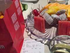 -海底捞火锅鲜切牛肉主题店(长寿路店)