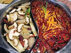 -纸盐河码头火锅(十八梯店)