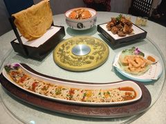 -凯盛食府(右玉小吃街店)