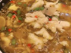 -有红鸡毛店·川菜(建设路店)