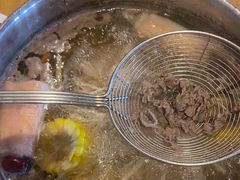 -牛满溢·自助潮汕鲜牛肉火锅(龙汇路店)