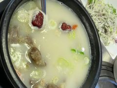 -韩香福烤肉庄园(荣成店)