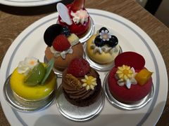 -咖啡苑自助餐厅·中国大饭店