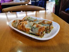 葱饼卷牛肉-台北楚楚园馅饼粥(虹桥南丰城店)