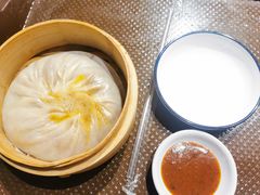 蟹黄汤包-鑫旺旺汤包(总店)