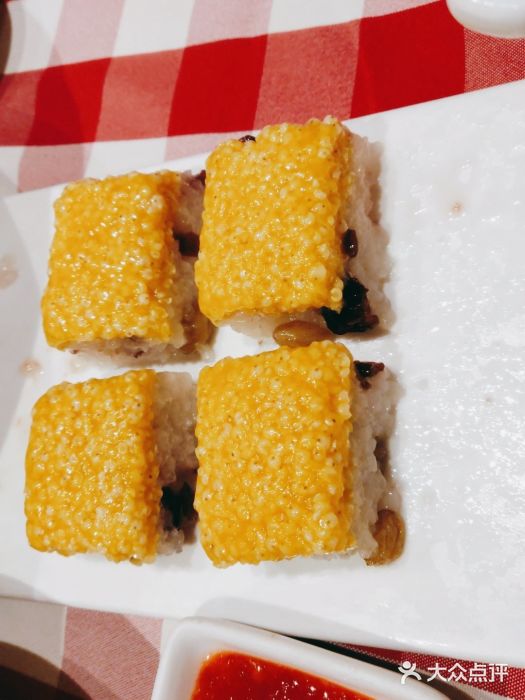 西贝莜面村(青岛万象城店)黄米凉糕图片