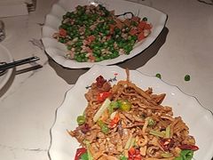 -小凤庭·地道湖北菜武昌鱼·藕汤(38年黄鹤楼店)