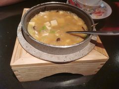 蟹粉豆腐-老头儿油爆虾·知味杭州(爱琴海购物中心)