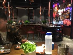 大堂-·缸桶屋·韩式牛肋条自助烤肉(西湖D11店)