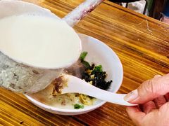 -云南大锅豆浆店
