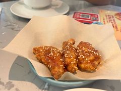 -必胜客(WOW南雄店)