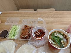 -江三王记牛杂馆(总店)