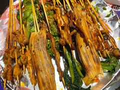 -何师烧烤Pro ·江湖川菜·小龙虾·精酿啤酒(太古里旗舰店)