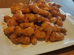 -赶海部落海鲜城(海阳路店)