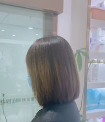 -镁连社·美联社