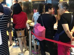 等位区-阿甘锅盔(合生汇购物中心店)