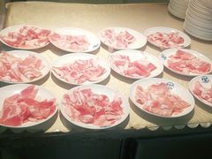 -爱客得牛排海鲜烤肉·火锅自助(春熙路黑金好店)
