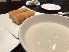 白粥配油条-京香轩·中餐厅(上海中庚聚龙酒店)