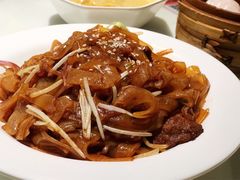 -新大咀港式茶餐厅(宝山万达店)