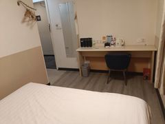 -7天酒店·天津大沽南路下瓦房地铁站店