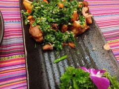 -香巴拉云南餐厅(华莱坞店)