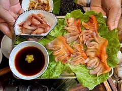 -围炉肉舍•炭烤活鳗•丹东海鲜烤肉(步行街店)