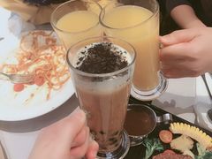 尊赏丝滑奶茶（热）-必胜客(浦上万达店)
