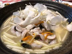 -龙桥私厨·姜花菊花过桥鱼·顺德菜(容桂店)