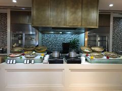 -海口绿发希尔顿酒店-田园汇自助餐·三文鱼·海鲜