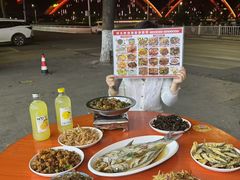 -丹水桥地锅鱼·翘嘴鲌·地方特色全鱼宴(丹江口大坝店)