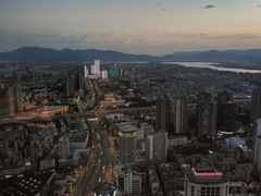 -锦厨国际自助餐厅 · 云端景观 (昆明索菲特大酒店)