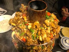 -巴四老城区炭火蛙锅(张江店)