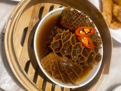 -香港百合居(LCM置汇旭辉广场店)