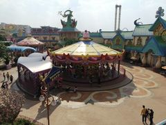 -七彩云南欢乐世界