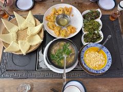 -三锅莊·牦牛肉火锅·香格里拉特色藏餐宴请餐厅(菱角塘路店)