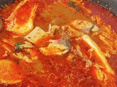 -灶知轩湘西石锅鱼(万佳广场店)