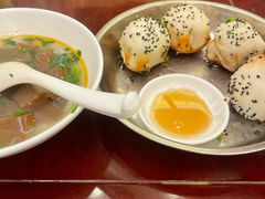 生煎馒头-三两春(浦三路店)