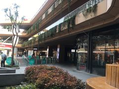 -砂之船奥莱(南京江宁店)