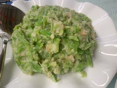 苦瓜炒豆米-瑞丰园庭院餐厅·白族传统家常菜