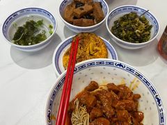 -鲁达面馆本帮风味(共康东路店)