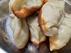 -黄阿姨锅贴大王(万航渡路店)