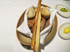 -Erman岩烧牛排(虹桥南丰城店)