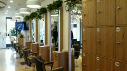 -简法造型·品牌形象店