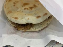 腊汁肉夹馍-陇上秦轩biangbiang面(萧山万象汇店)
