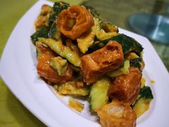 油条黄瓜-春水锅贴·传统鲁菜(大明湖店)