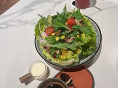 -潮一不贰·法式甜品·生日蛋糕·西式简餐(外滩店)