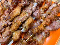-洞庭洲·防空洞火锅·烧烤·铜锅涮肉(新百广场店)