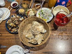 -蚝堡海鲜·威海菜·海肠捞饭·烧烤·亚洲吃蚝公司(幸福门店)