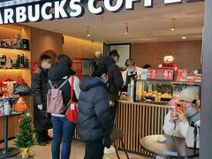 -星巴克(西藏路店)